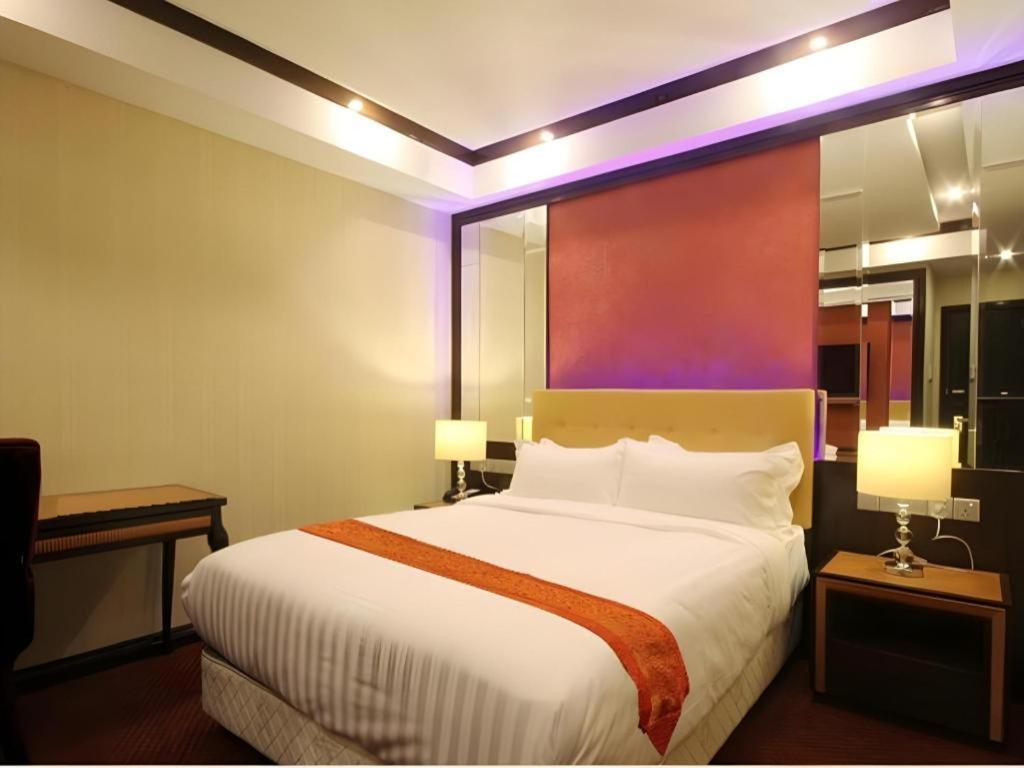 The Ttanz Hotel — Photos 2